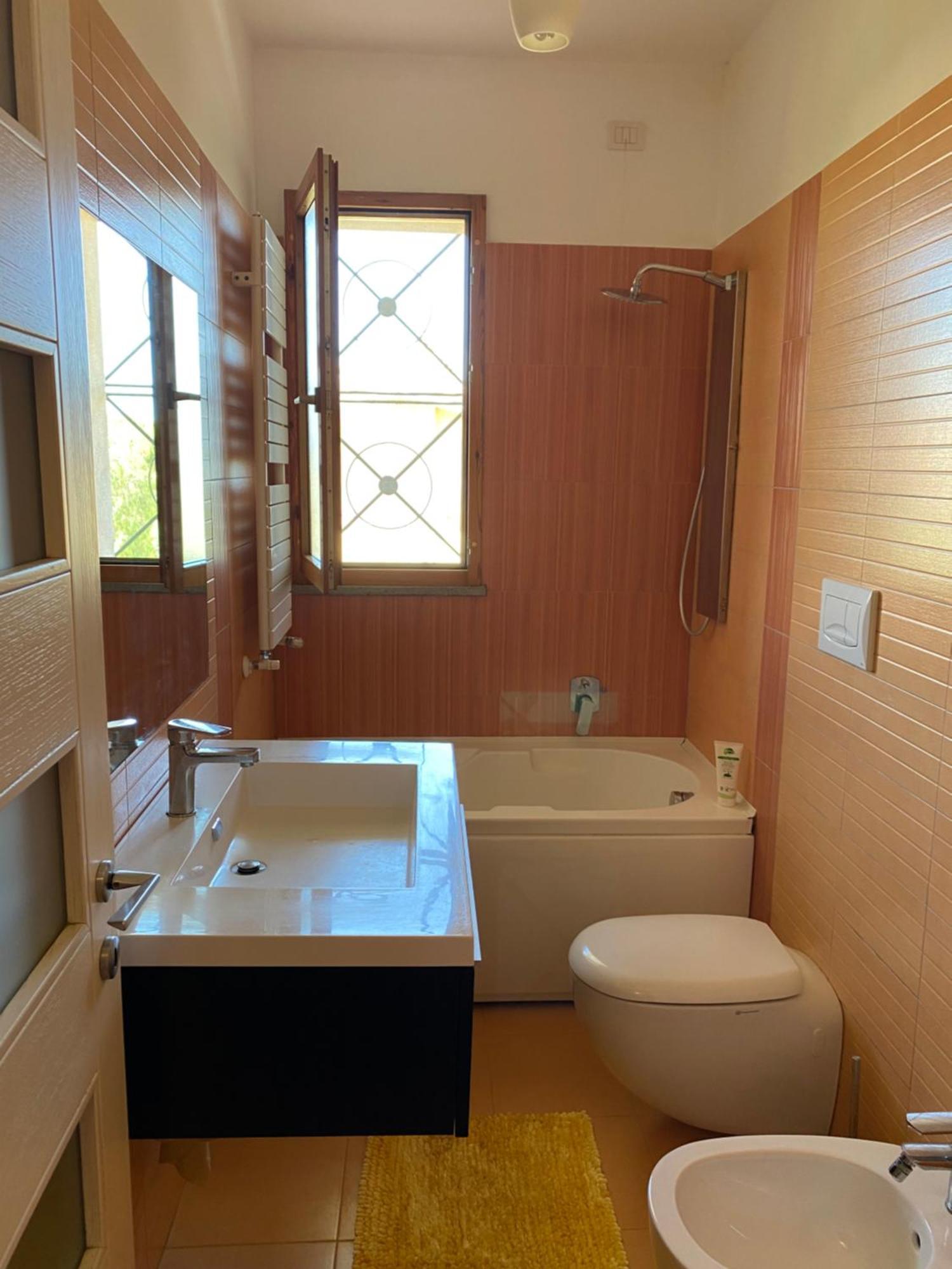 Villetta Relax Fast Wi-Fi 9 Min Porto Civitavecchia Santa Marinella Ngoại thất bức ảnh